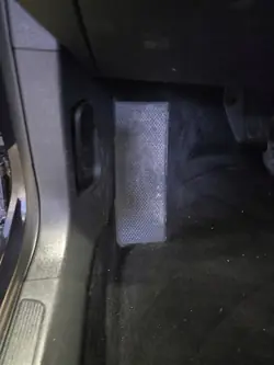 Fotstöd VW Passat B7 2010-2014