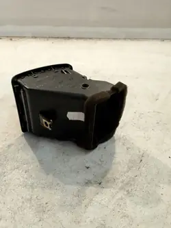 Sujetavasos Audi A8 D2 Consola Central OEM