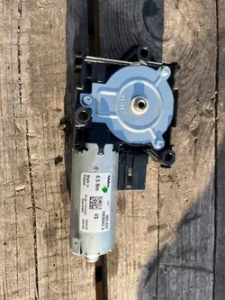 Ford Kuga takluckemotor OEM 10030662B (2014-2019)
