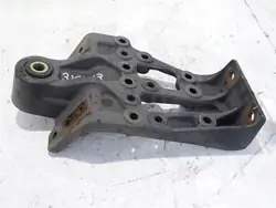 Takaosan jousenpidike oikea OEM A8603223323 Mercedes