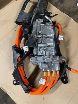 Peça Mercedes-Benz A1679001018 Usada OEM - 2.1L Híbrido