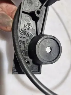 Cable de capó BMW OEM 9143458 7184451 Trasero