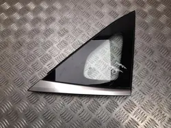 Ventana lateral Hyundai Kona II 2023 trasera derecha OEM 87820BE100