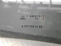 Vitre Portière Arrière Gauche Mercedes Classe A W177 OEM A1777353100