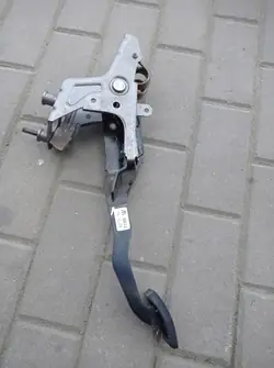 Mazda 6 GH Kopplingspedal OEM GS1J 2008-2012