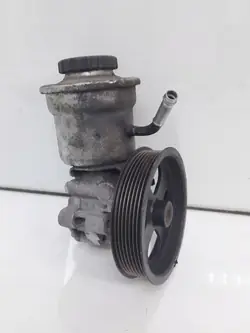 Pompe de direction OEM FRC36966 pour Toyota Avensis