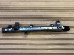 Mercedes CLS 350 CDI W219 Kraftstoffschiene A6420702595