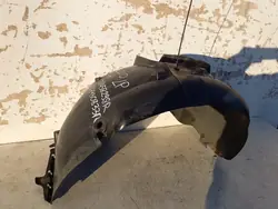 Front Left Wheel Arch Renault Clio IV