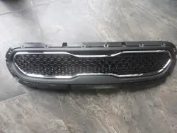 Kia OE 86350G5000 Front Grille