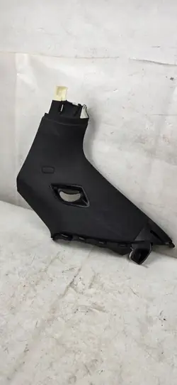 Cubierta de pilar trasero derecho OEM 4M0867246B para Audi Q7