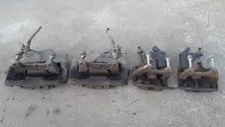 Jeu d'étriers de frein OEM 981/982 Avant 347mm Arrière 330mm