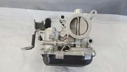 Kaasutin OEM 161208350R Renault Espace VI:lle