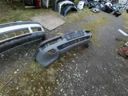 Pare-chocs avant Audi 80 OEM audi 80 zderzak przod przedni