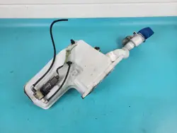 Spolarpumpsbehållare OEM 5Q0955453T Skoda Octavia III