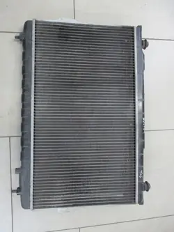 Radiateur d'eau HYUNDAI SANTE FE crdi 00-06