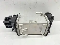 OEM 04E145785E Intercooler voor VW Golf 7 Passat B8