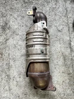 Catalyseur OEM 18150-5AN-G60 pour Honda CR-V