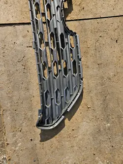 Grille avant Toyota RAV4 V OEM 53112-42200