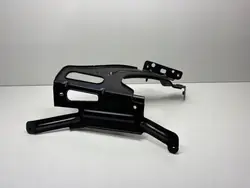 Audi A6 C8 spatbordbeugel OEM 4K0821131 links voor