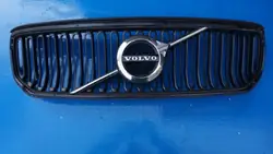Rejilla delantera OEM PVV071449GA para Volvo XC40 2018-