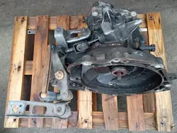 Manuell växellåda OEM 643958655 för Opel Corsa D