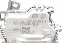 Vänster framdörrslås AUDI A4 AVANT 8J2837015E