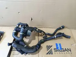 Vesipumppu OEM 423423423214342313222 - Käytetty Porsche OE