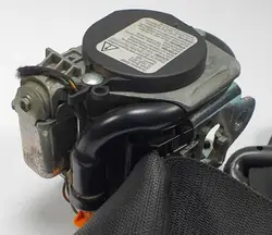 Mercedes bältesspännare vänster fram A1698608385