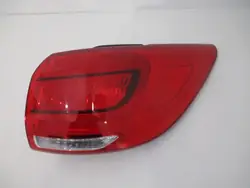KIA SPORTAGE III LIFT Lámpara Trasera Derecha