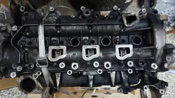 Tapa de árbol de levas OEM 9812647280 Toyota