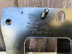 Vänster bakre subframe-slutlänk OEM 4K0804473