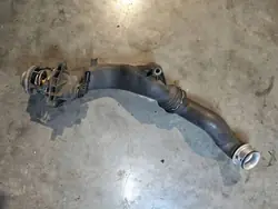 Termostaatin kotelo A2782000815 Mercedes-Benz 4.7:lle