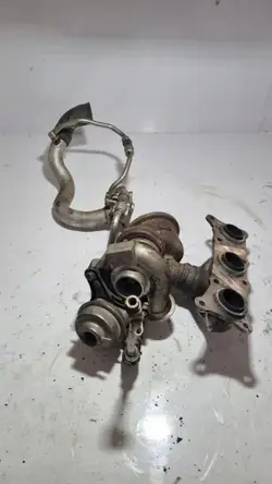 Turbo BMW 5 Touring E61 3.5L 224kW 2009 4913107227