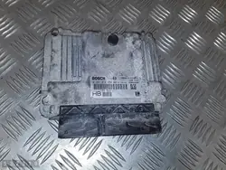 2007 Opel Signum ECU 1900DIESEL 0281014450