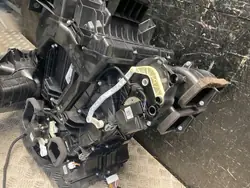 Tesla blästerhus OEM 1494714-00-H för Model 3