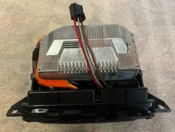 Prise allume-cigare Audi OEM 4N0864051C