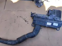 DACIA RENAULT 1.5 DCI Ilmansuodattimen Kotelo