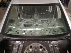 Vitre arrière Lexus IS 220D/250/350 OEM FRC20961