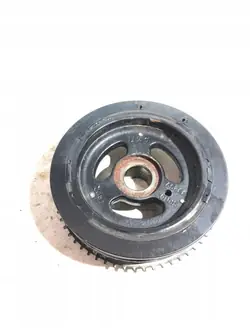 Kampiakselin hihnapyörä OEM cj5e6316e8d Ford Mustang VI