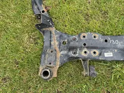 Vorderer Aufhängungsquerträger OEM 62405-2L020 Hyundai