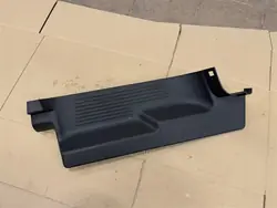 OEM R2X6-V13244-AF Oikea Taka-askelkansi Ford Courier
