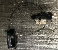 Citroen Vasemman Etuosan Lukko ja Kahva