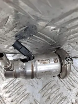 Mercedes AdBlue-suutin OEM A0004901613 - Käytetty