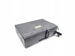 VW Touareg CD/DVD-vaihtaja OEM 1J6035111 - Käytetty