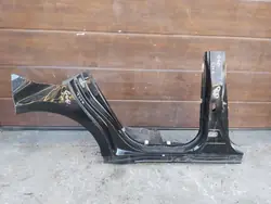 T27 BOK PRAWY SŁUPEK BŁOTNIK - Panel Pilar Derecho Trasero