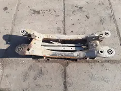 Subchassis Toyota Auris OEM AM-437904 - Usado