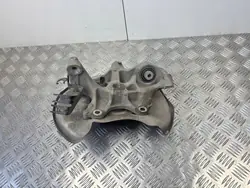 Audi A4 B9 Taka-oikea Pyörännavetta OEM 8W0505460F