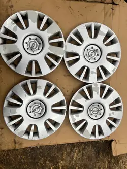 Tampas Opel OE 13242075 - 17" Usado