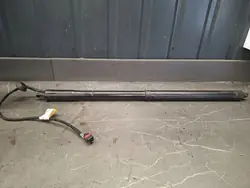Volvo V60 II Actuador de Portón Izquierdo OEM 32357571