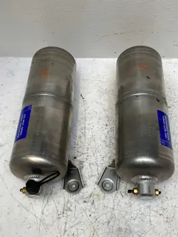Lufttank Volvo XC90 II OEM 31360726 31360725